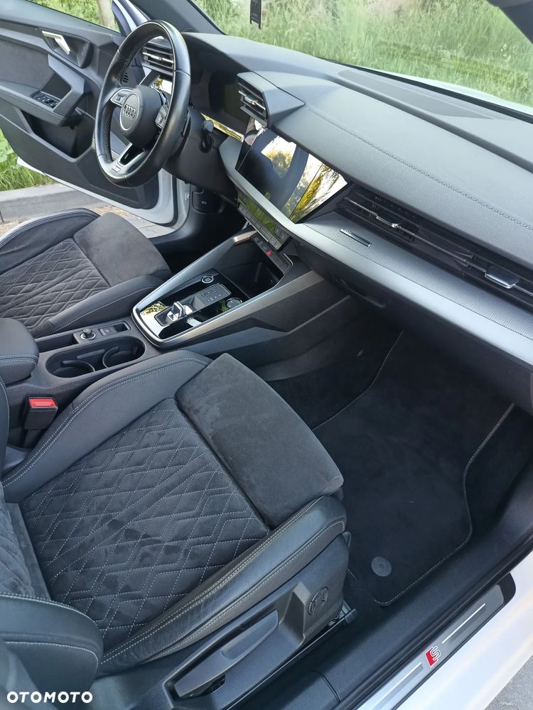 Audi A3 Sportback 1.4 TFSI CoD Sport S tronic - 2