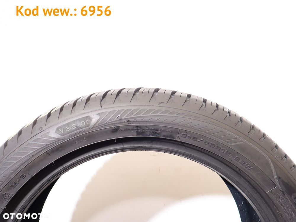 Goodyear Vector 4 - seasons gen 3 - 215/50 R18 - 5