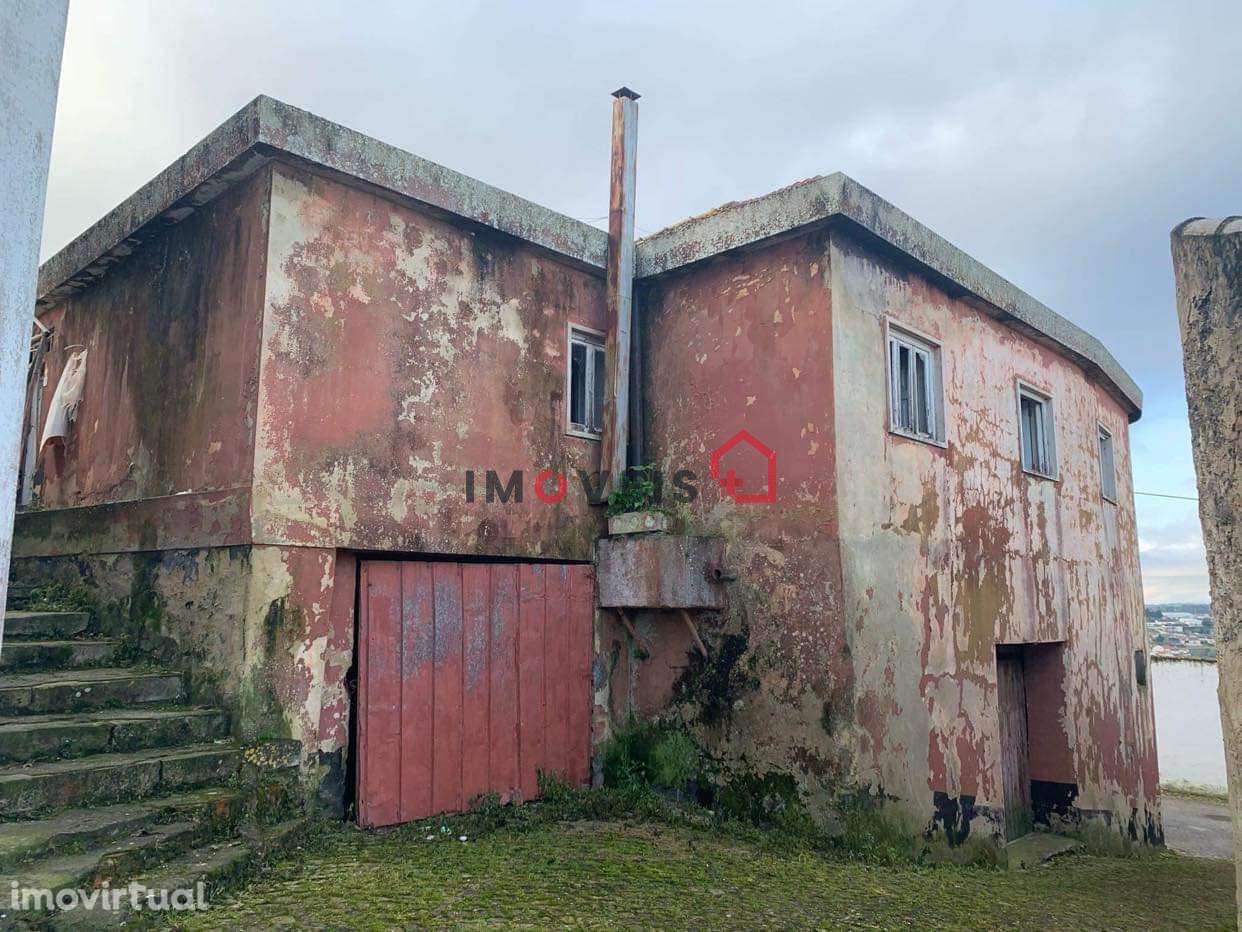 Oportunidade de Investimento: Prédio devoluto com projeto aprovado... - Grande imagem: 4/6