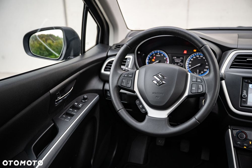 Suzuki SX4 1.6 Premium - 12