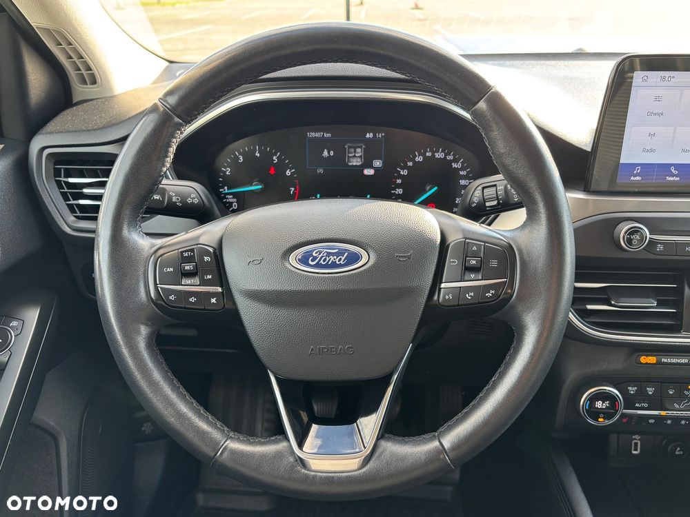 Ford Focus 1.0 EcoBoost STart-Stopp-System TITANIUM - 18