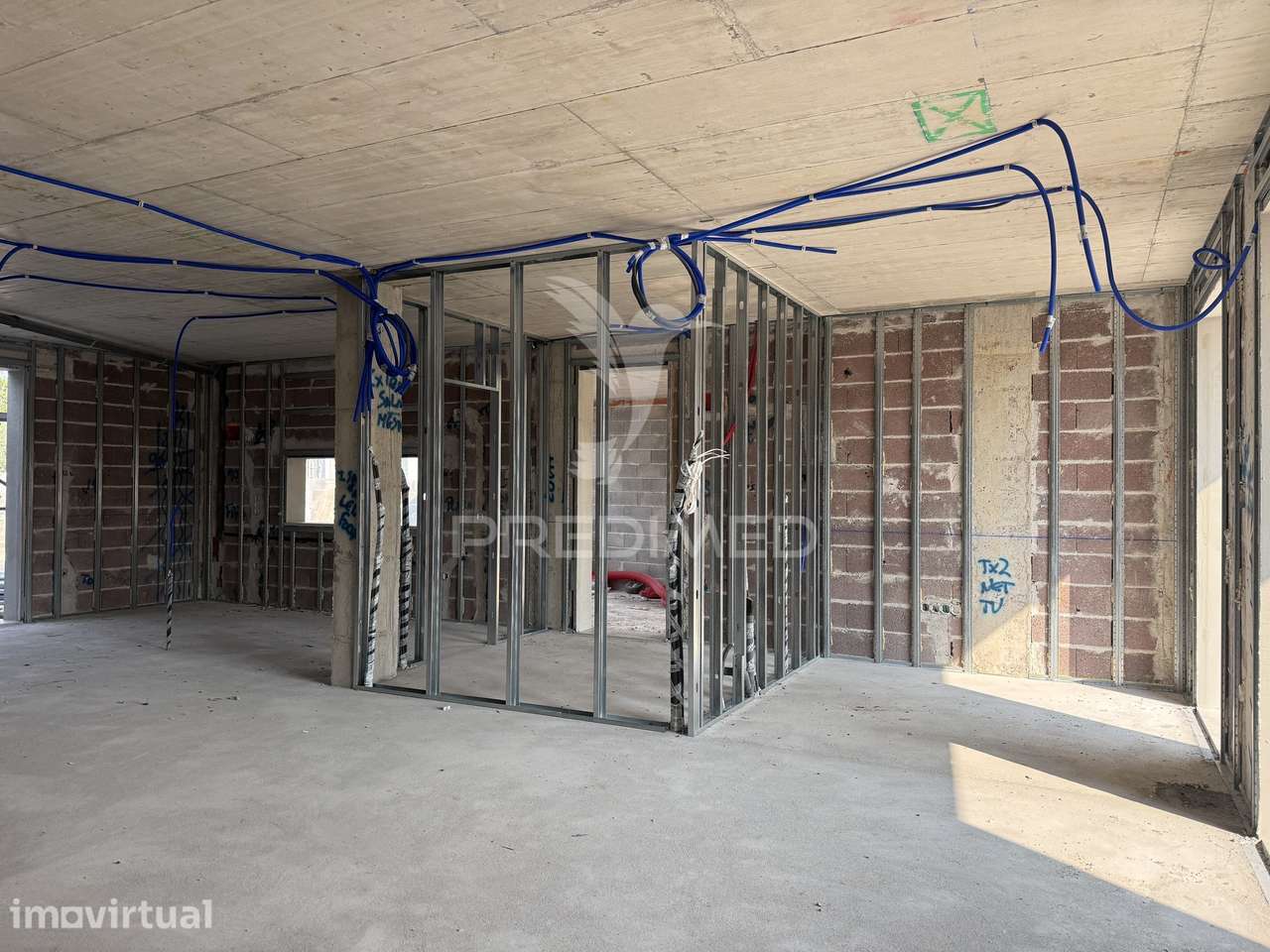 Moradia V3 Condomínio com Piscina - Nordic Villas - Grande imagem: 5/23