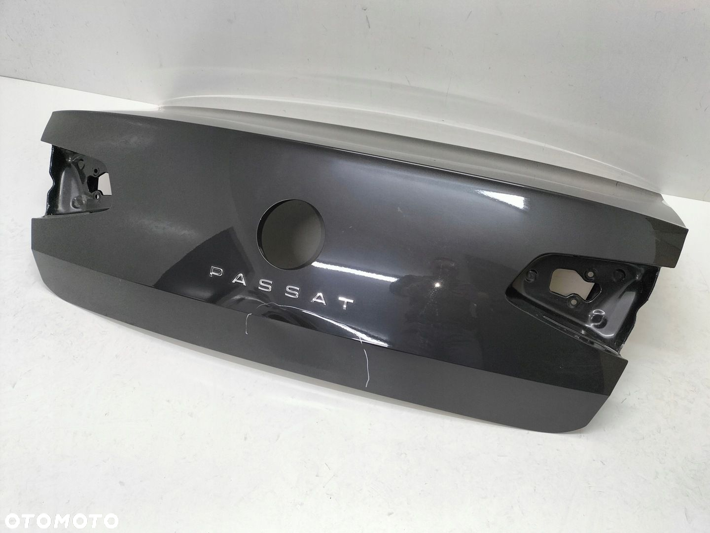 Klapa tylna bagażnika tył VW PASSAT B8 14- SEDAN - 4