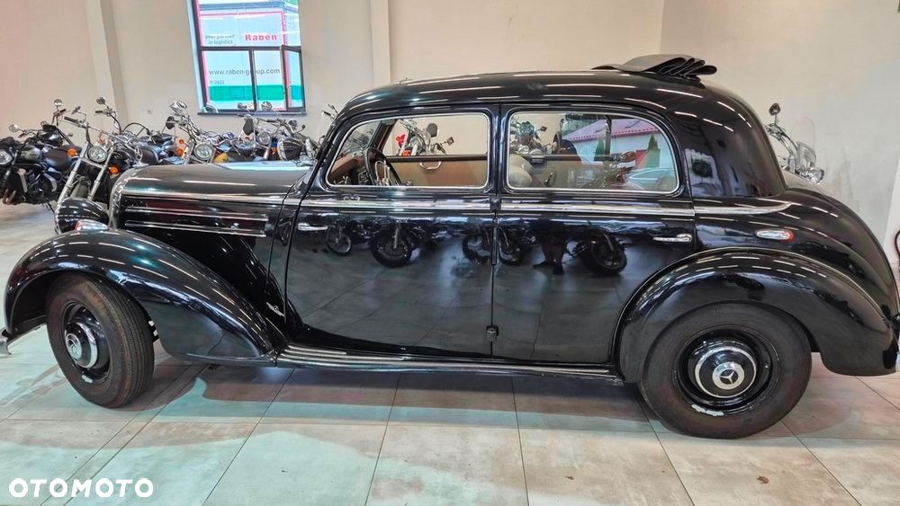 Mercedes-Benz Inny - 4