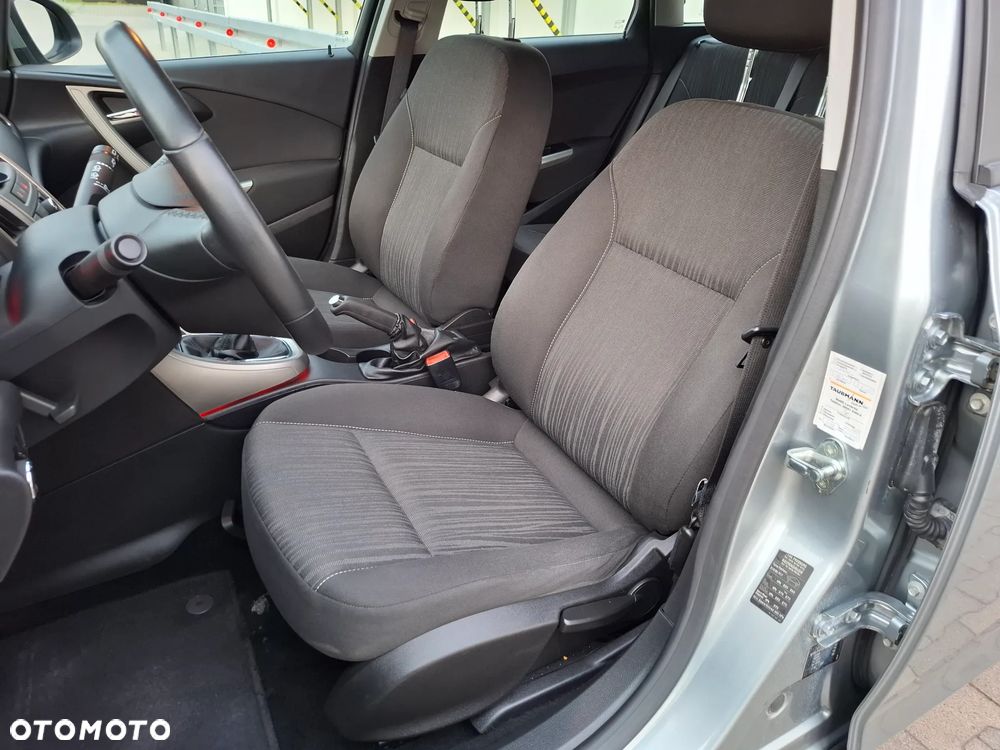 Opel Astra 1.6 Enjoy - 21
