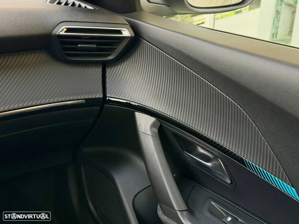Peugeot e-2008 50 kWh SE Style - 28