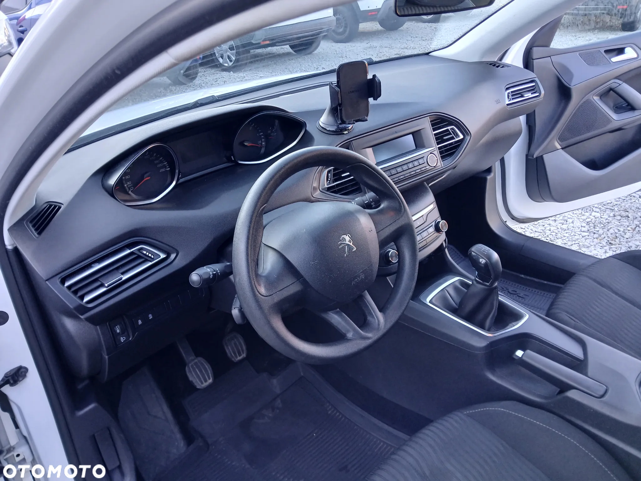 Peugeot 308 1.6 BlueHDi Active S&S - 16