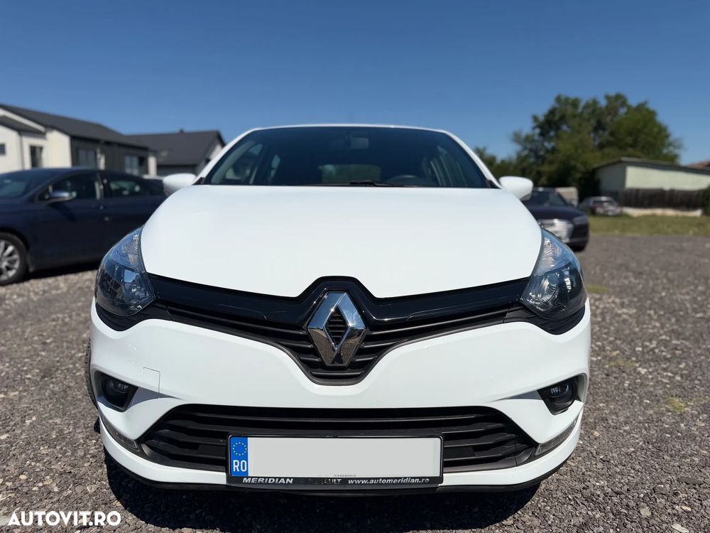 Renault Clio - 2