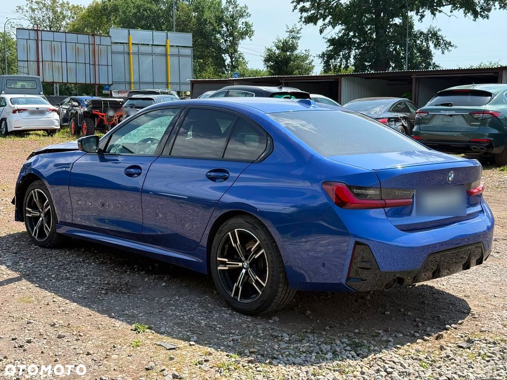 BMW Seria 3 318d M Sport - 13