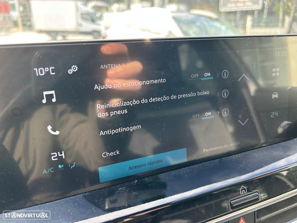 Citroën e-C4 50 kWh Shine - 17