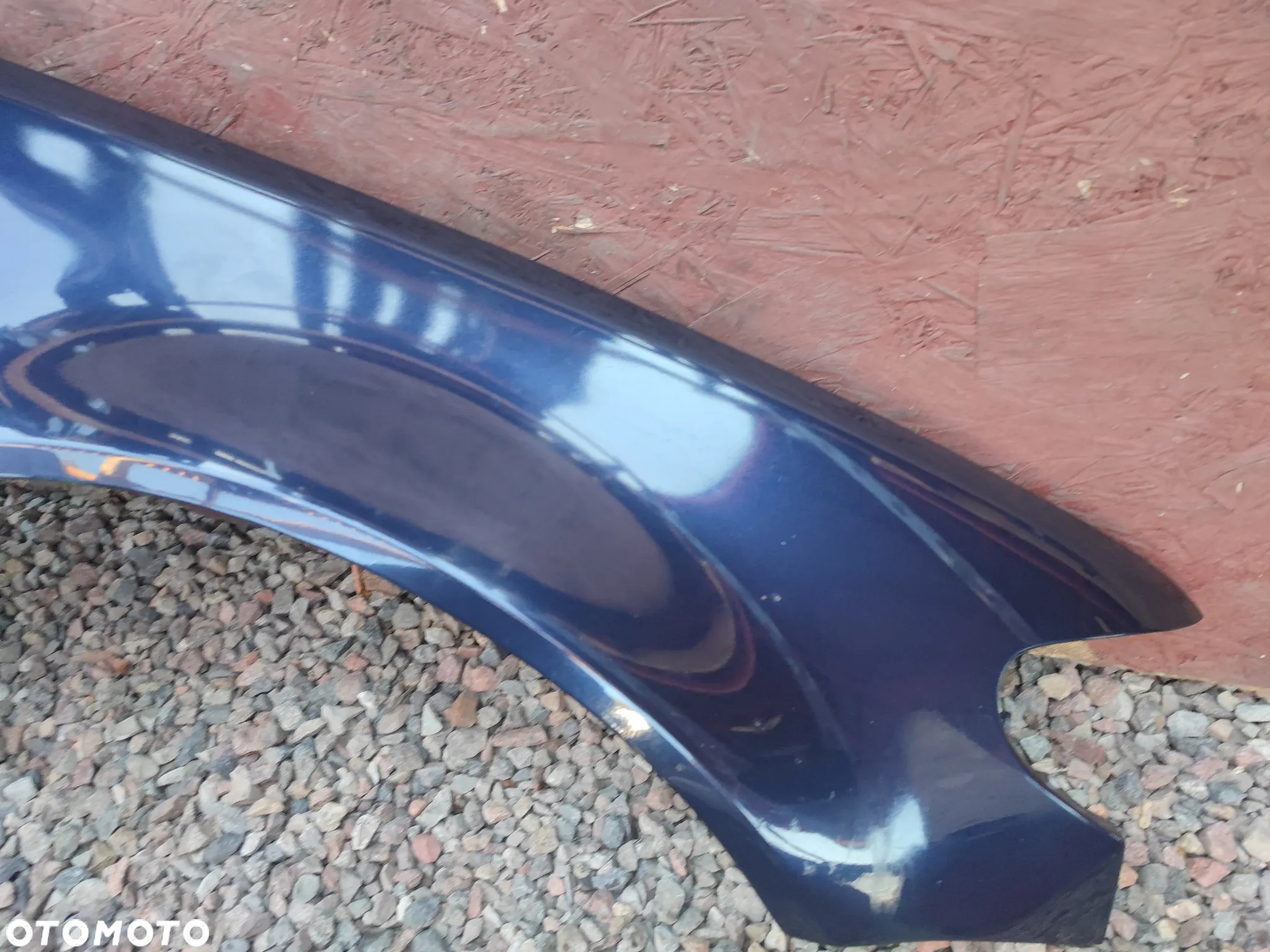 BMW E46 SEDAN / TOURING BŁOTNIK PRZEDNI PRAWY LIFT W KOLORZE ORIENTBLAU METALIC 317 O NR.  41 35 7 042 324 OEM W DOBRYM STANIE - 3