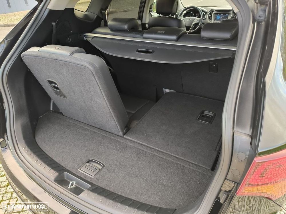 Hyundai Santa Fe 2.2 CRDi Executive Aut. - 37