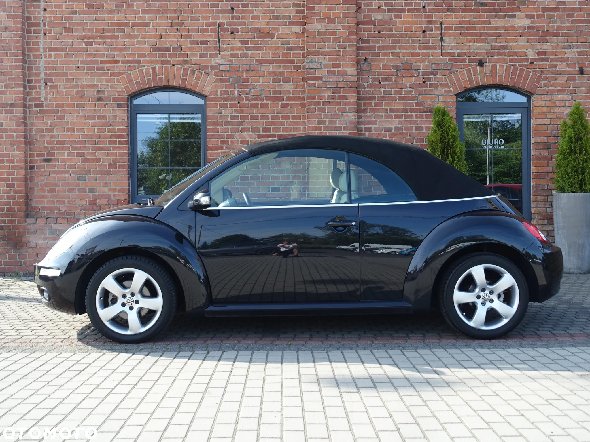 Volkswagen New Beetle Cabriolet 1.8 - 8