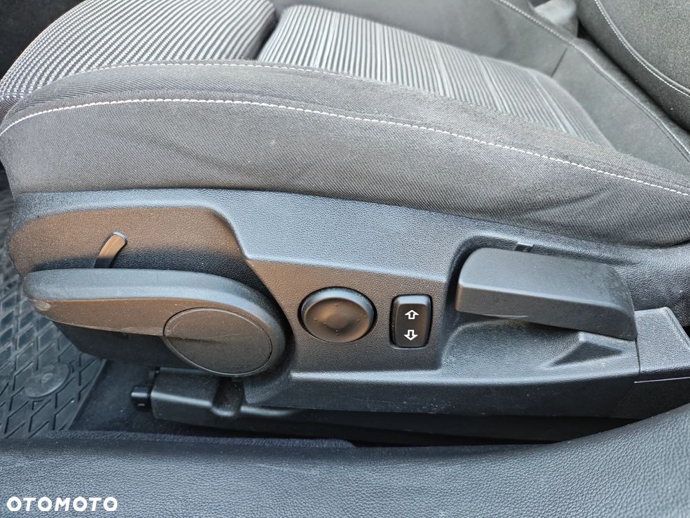 Opel Insignia 2.0 CDTI automatik Sport - 18