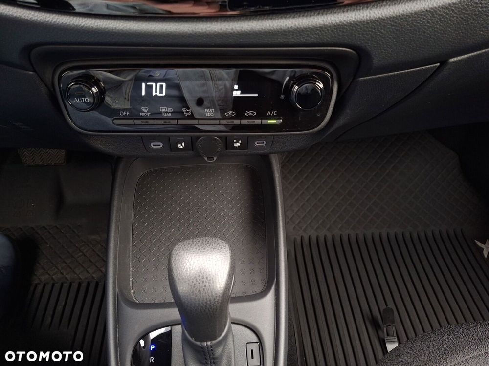 Toyota Aygo X - 14