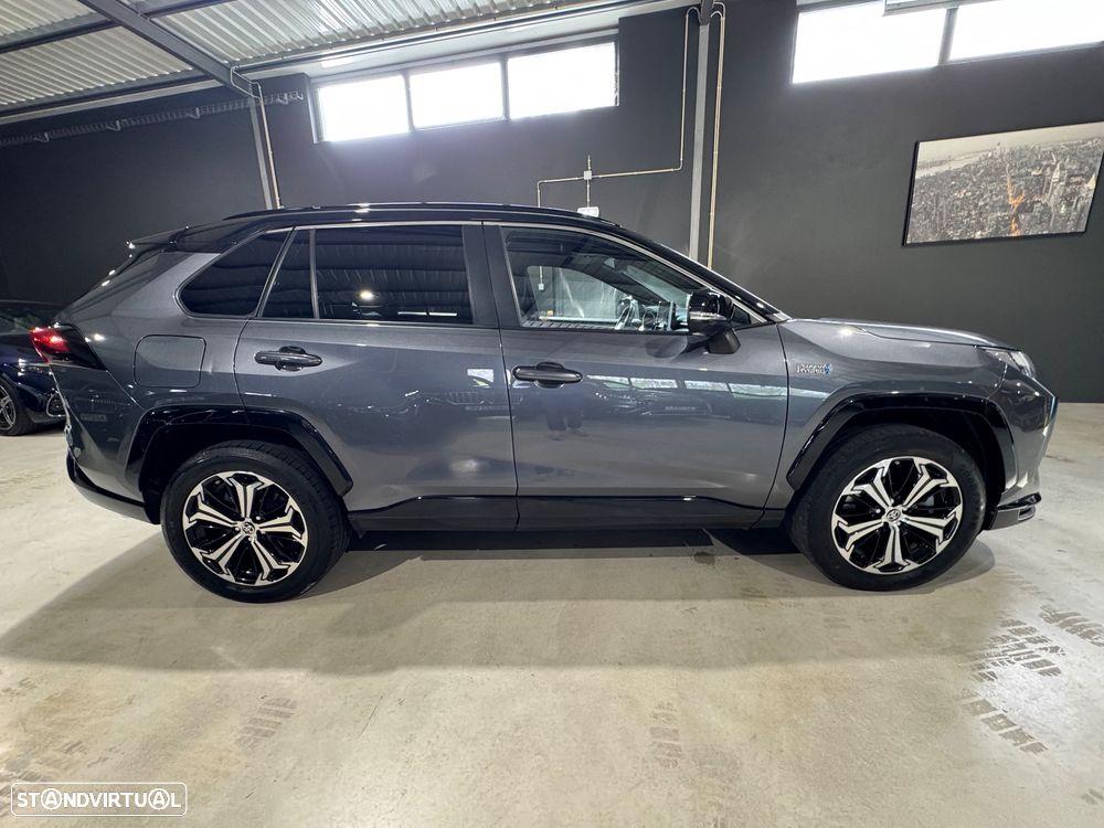 Toyota RAV4 2.5 HDF Plug-in Square Co.AWD-i - 14