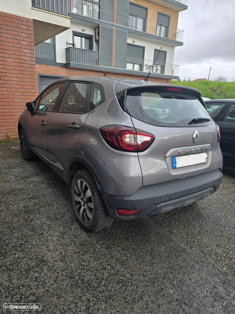 Renault Captur (ENERGY) TCe 90 BOSE EDITION - 3