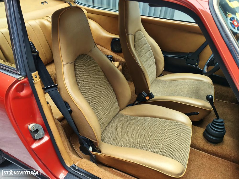 Porsche 911 Série G - 15