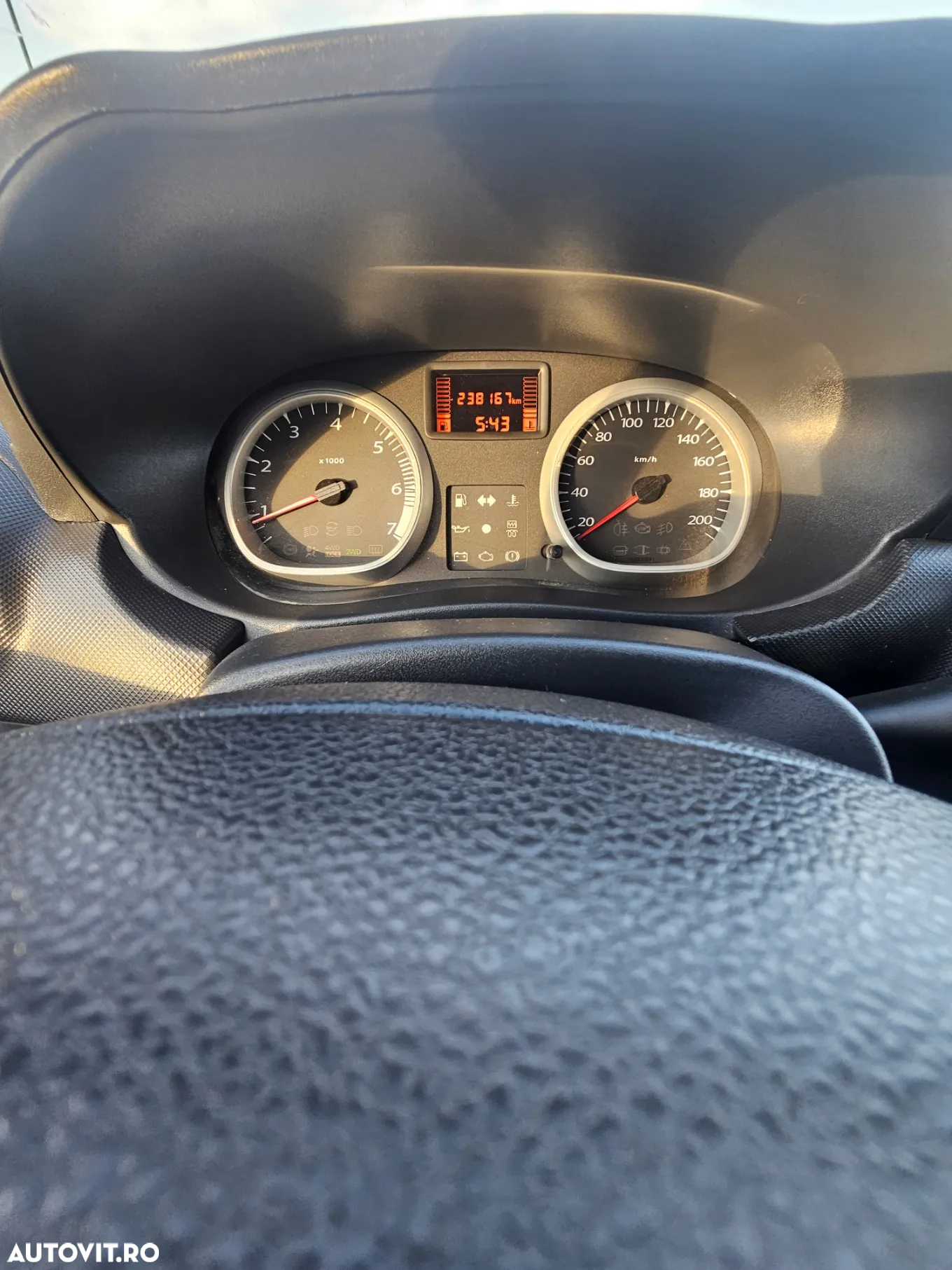 Dacia Duster 1.5 dCi 4x4 Laureate - 12