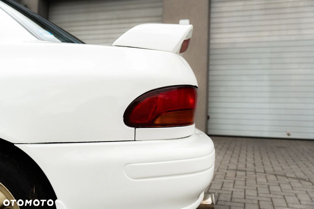 Subaru Impreza 2.0 GT - 30
