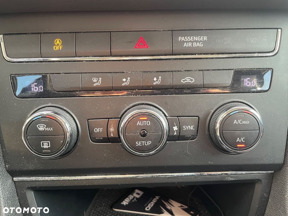 Seat Leon 1.6 TDI Style - 15