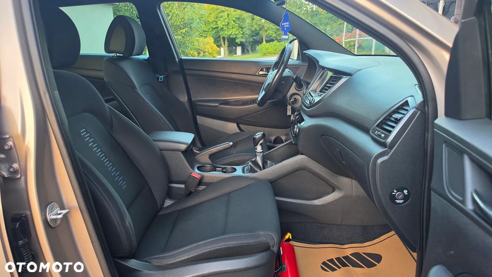 Hyundai Tucson blue 1.6 GDi 2WD Passion - 18