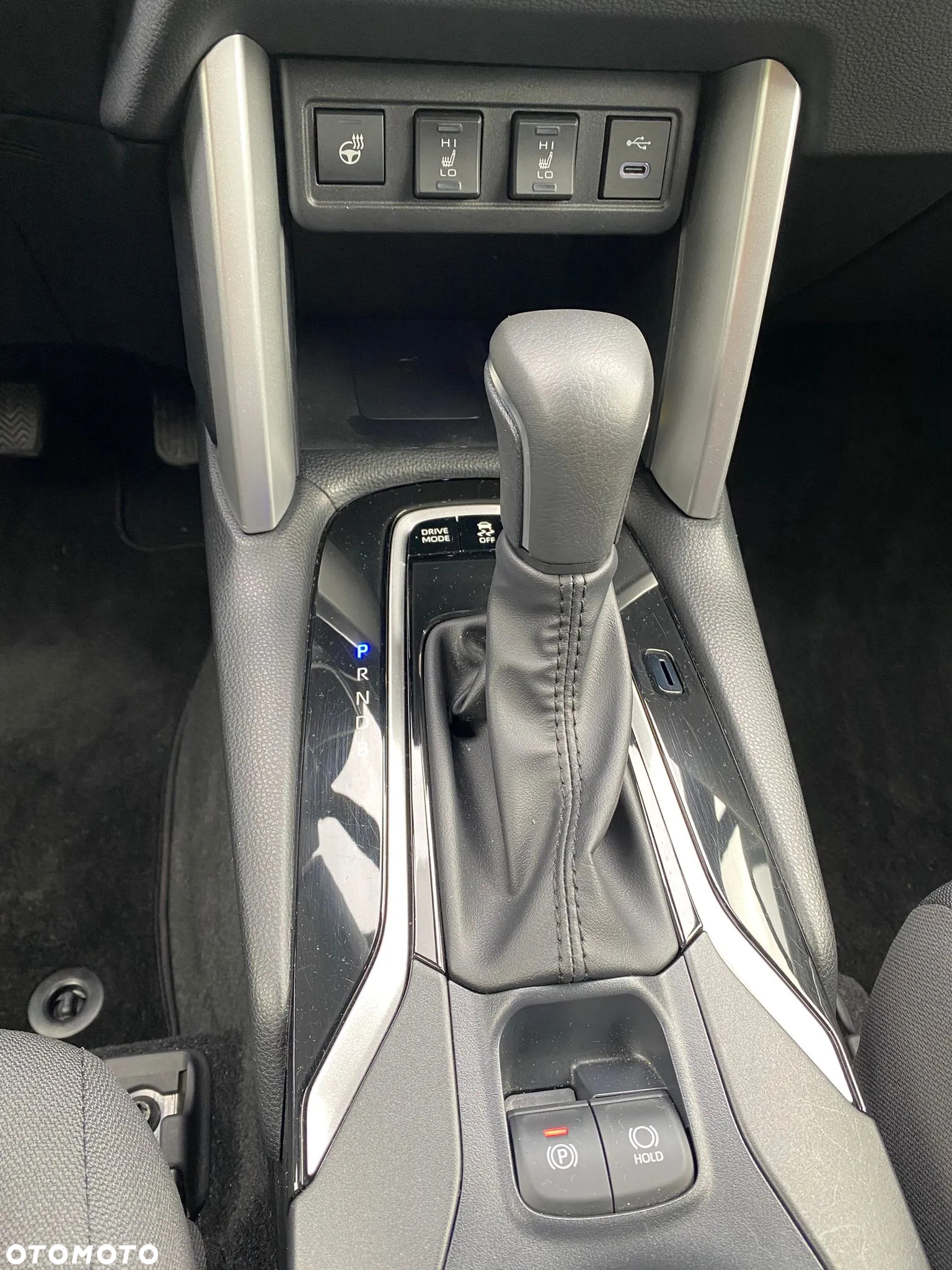 Toyota Corolla Cross 2.0 Hybrid Style - 22