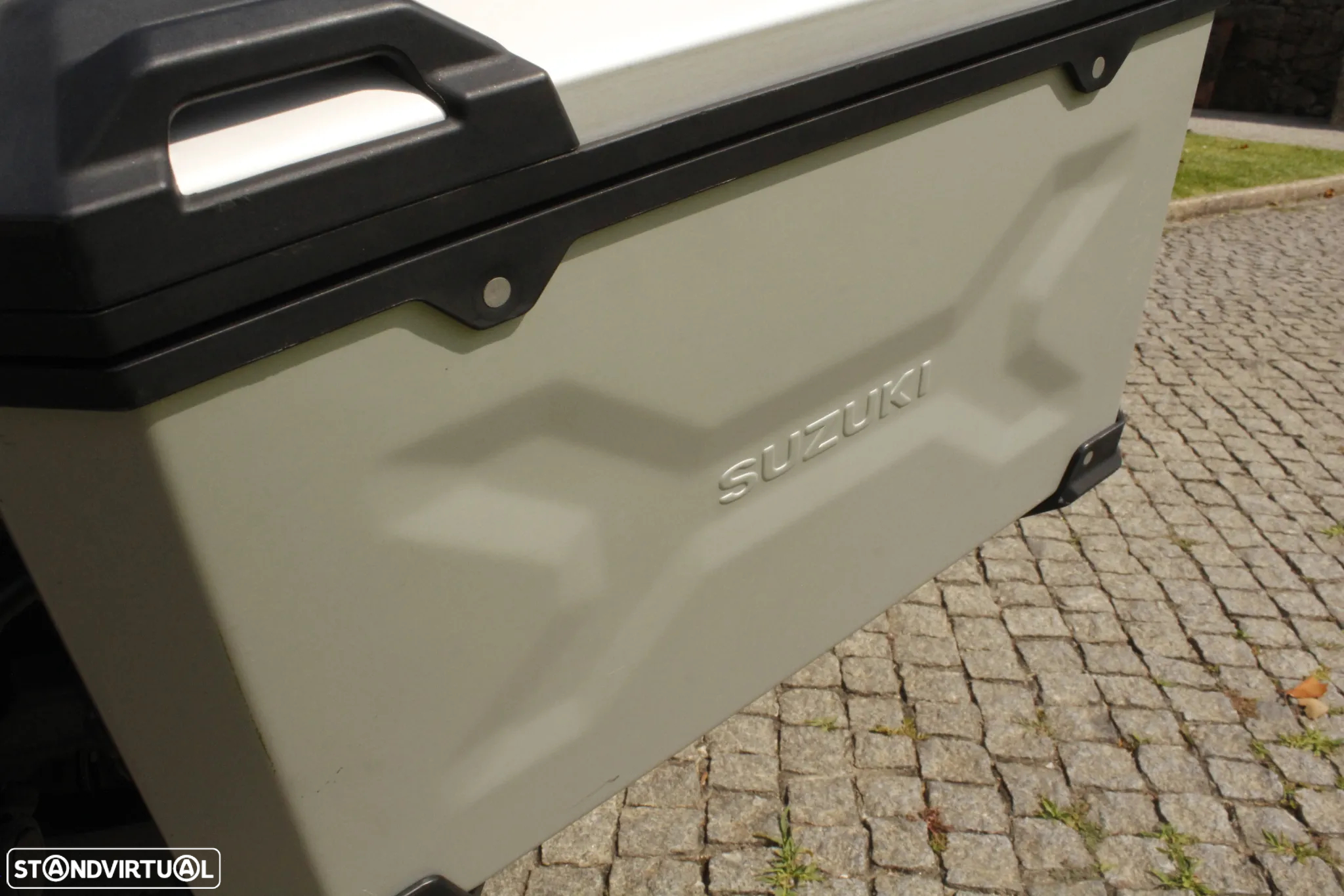 Suzuki DL V-Strom 1050 - 23