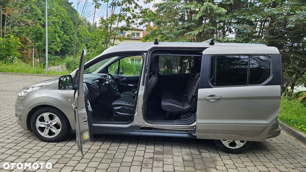 Ford Tourneo Connect Gr 1.5 TDCi Titanium PowerShift - 2