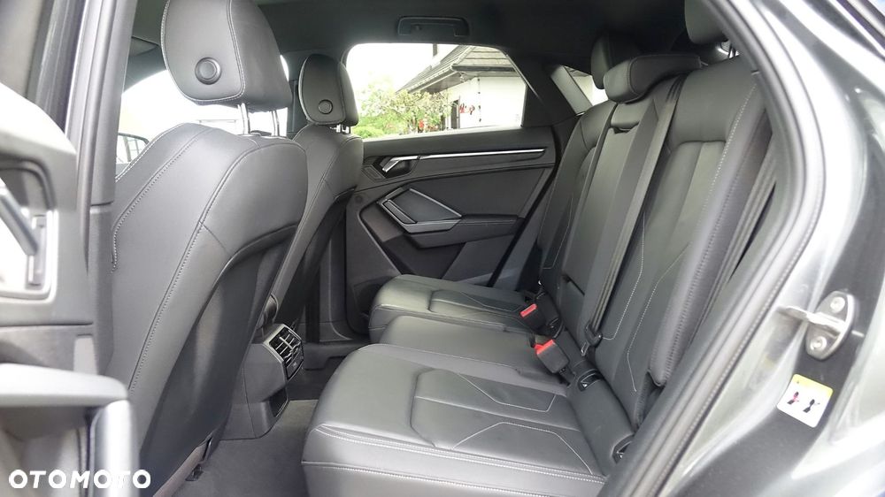 Audi Q3 Sportback - 24