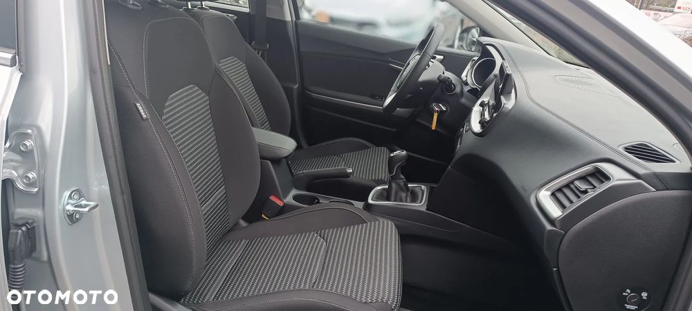 Kia Ceed 1.5 T-GDI M - 12