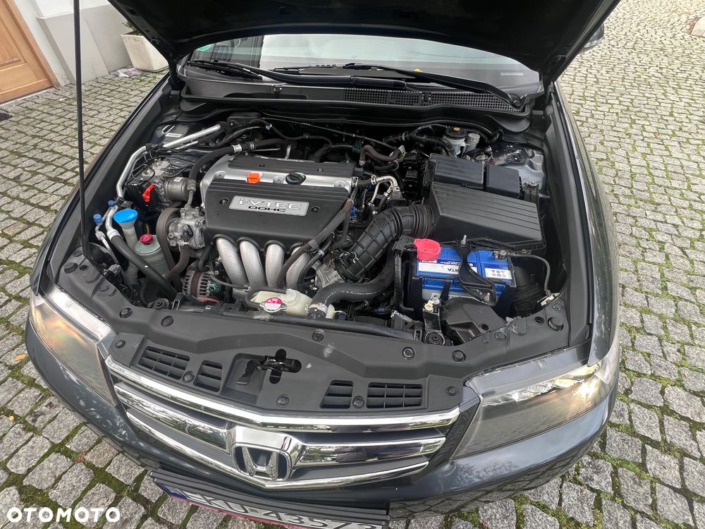 Honda Accord 2.0 Comfort - 31