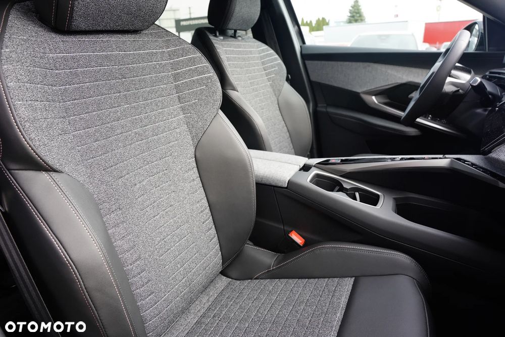 Peugeot 5008 1.2 PureTech mHEV Business S&S e-DCS6 - 13