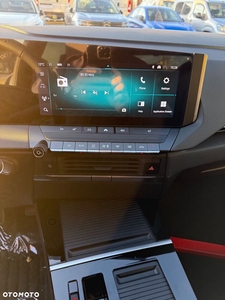 Opel Astra 1.2 T GS Line S&S - 13