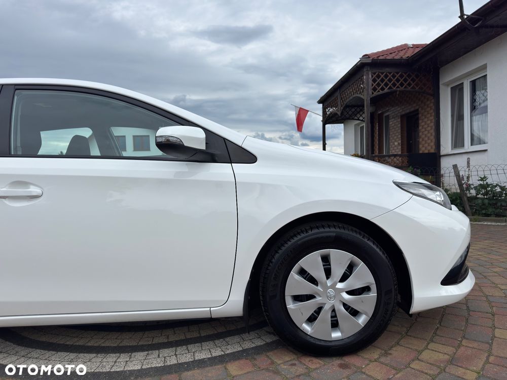 Toyota Auris 1.33 VVT-i Active - 17