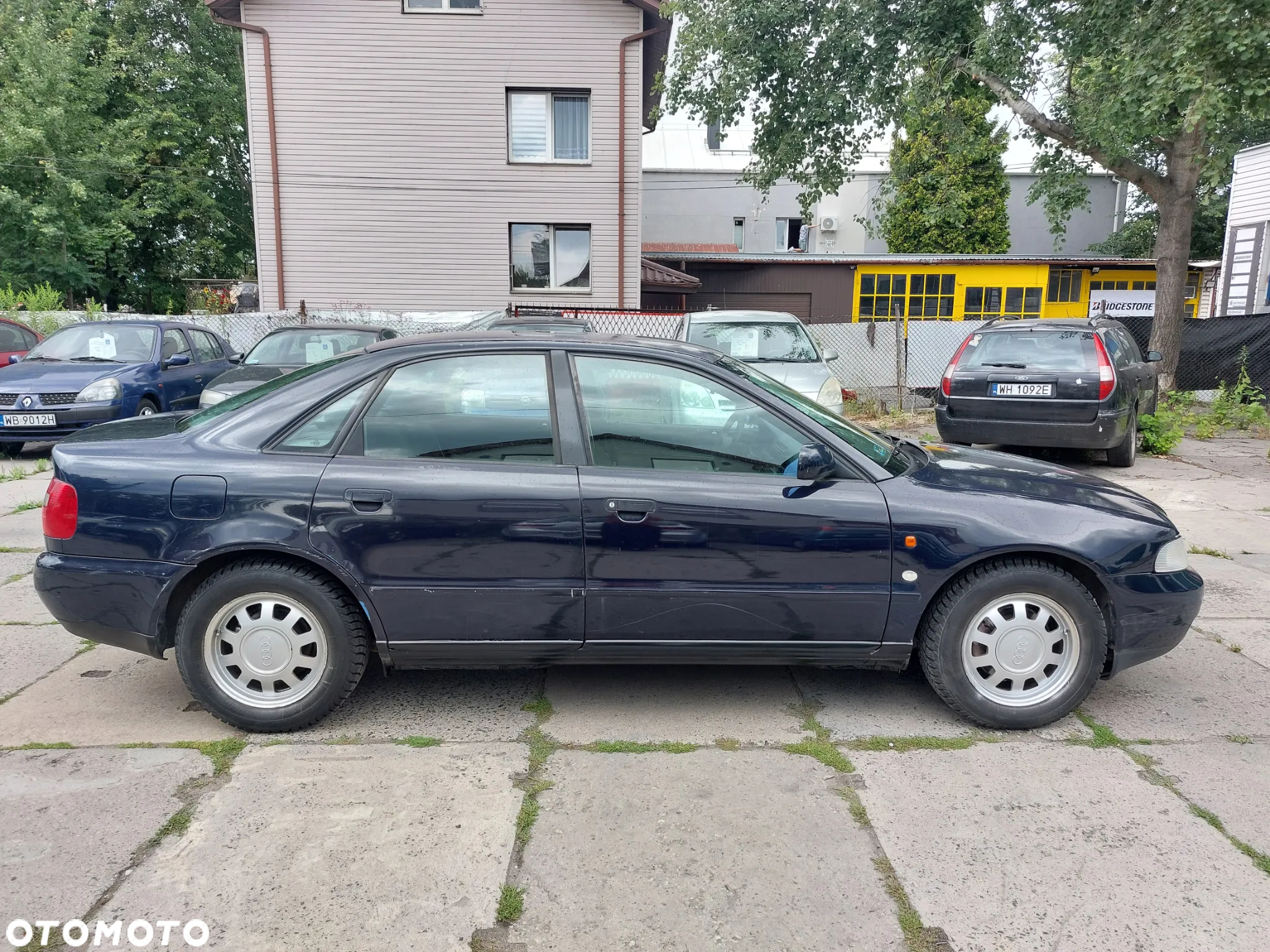 Audi A4 1.6 - 4