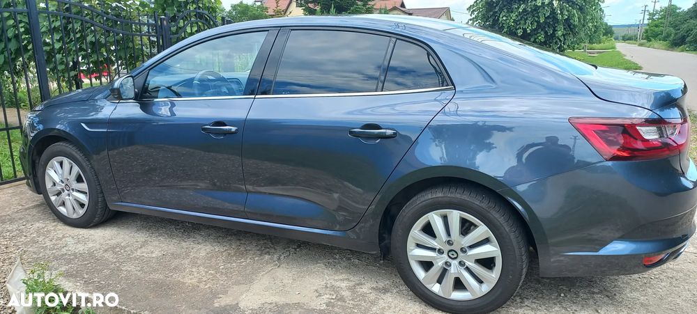 Renault Megane Blue dCi 115 EDC Equilibre - 5