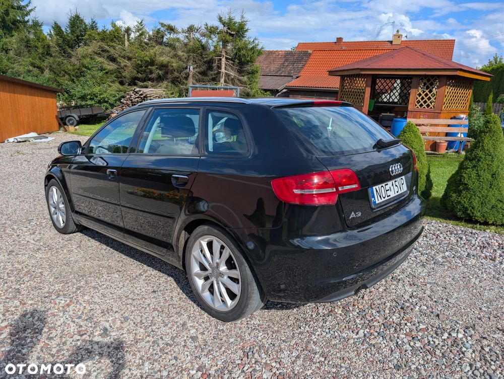 Audi A3 Sportback - 6
