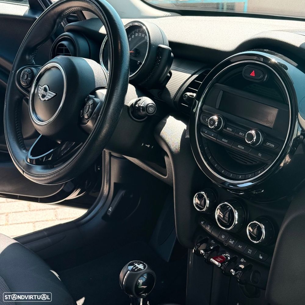 MINI 3 Portas - 15