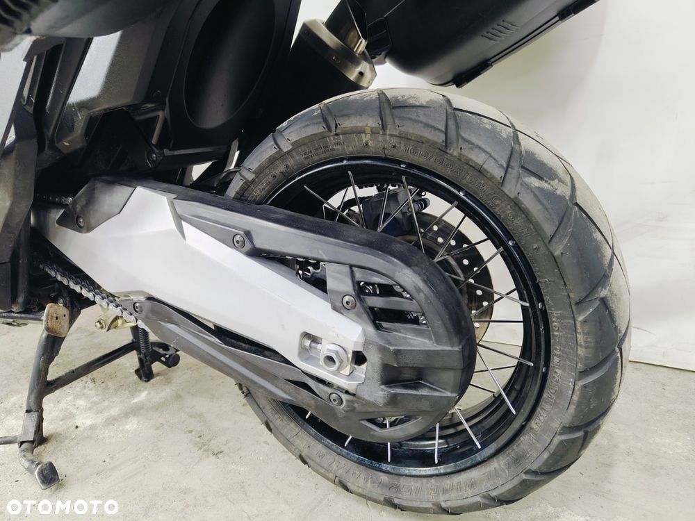 Honda X-ADV - 23