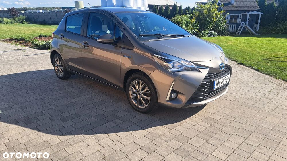 Toyota Yaris 1.5 VVT-i Lounge - 1