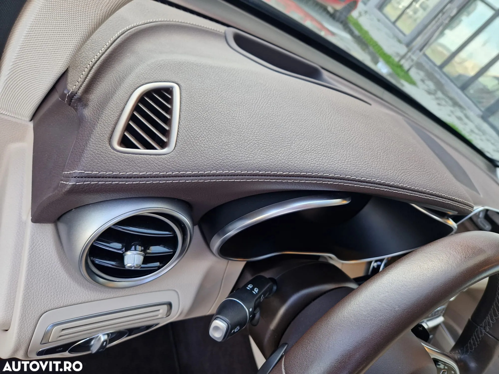 Mercedes-Benz GLC 300 de 4Matic 9G-TRONIC - 15