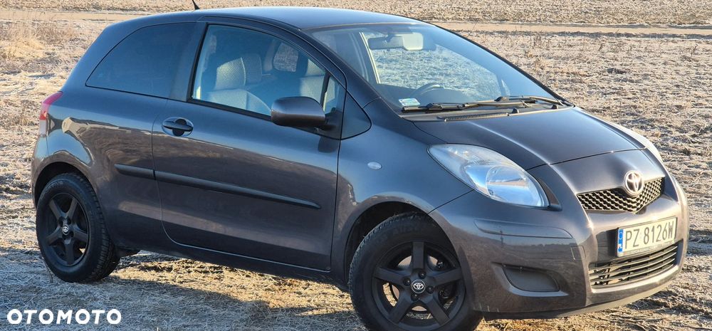 Toyota Yaris - 2