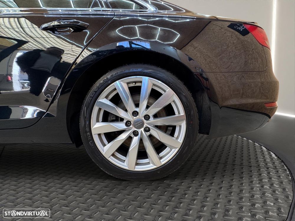 Audi A4 3.0 TDI V6 quattro Sport Tiptronic - 14