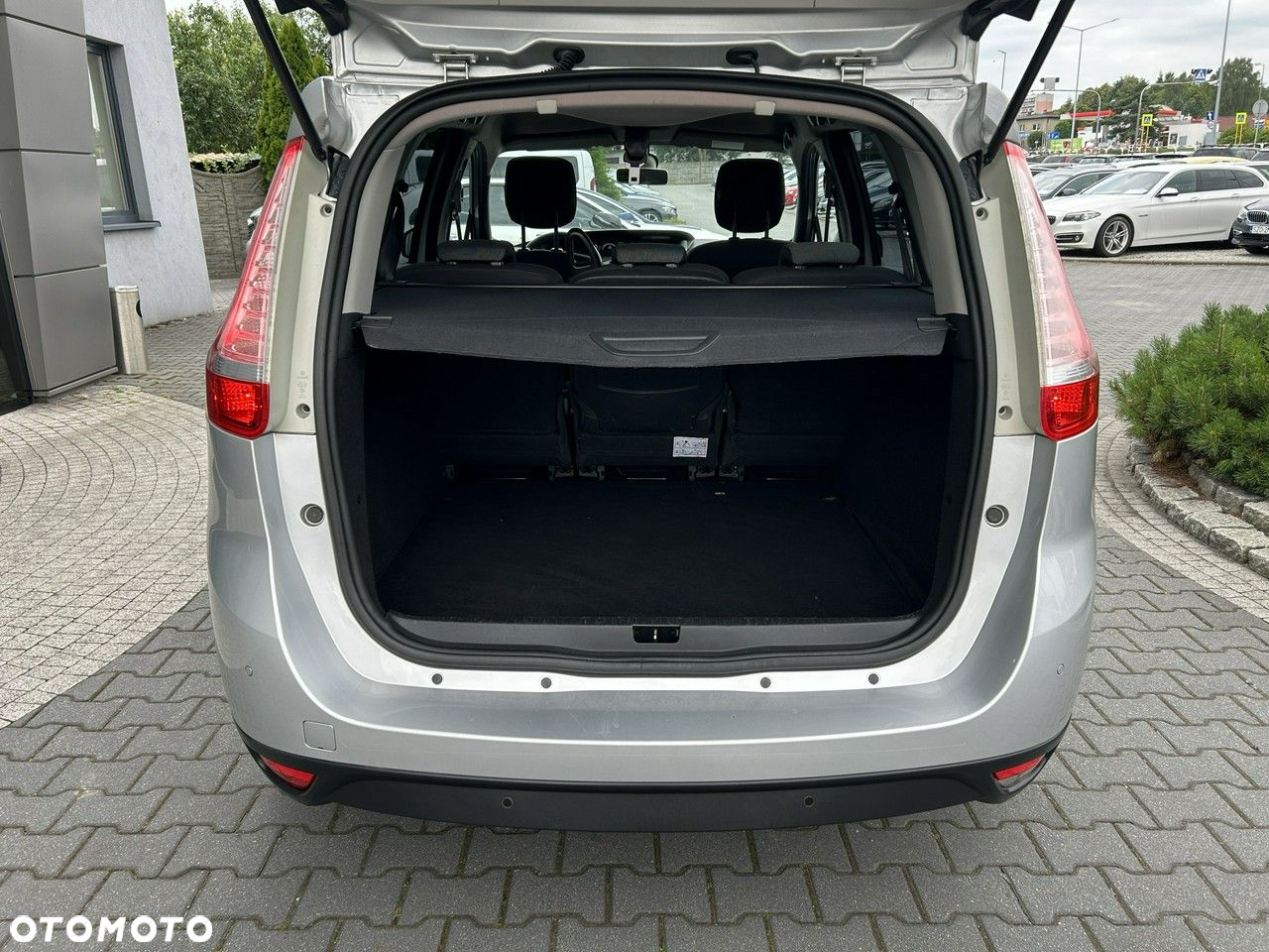 Renault Grand Scenic - 6