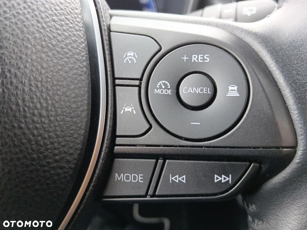 Toyota Corolla 1.8 Hybrid Comfort - 16