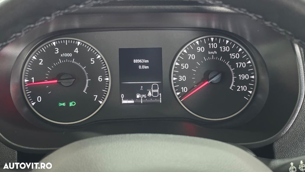 Dacia Duster ECO-G 100 Essential - 8