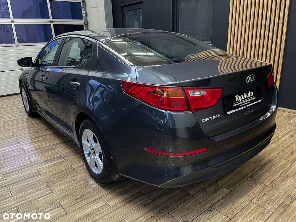 Kia Optima 2.0 CVVL Edition 7 - 9