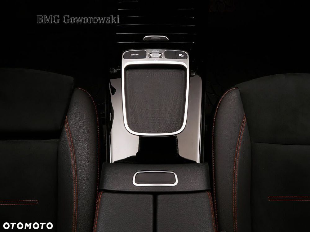 Mercedes-Benz Klasa A 35 AMG 4-Matic 8G-DCT - 17