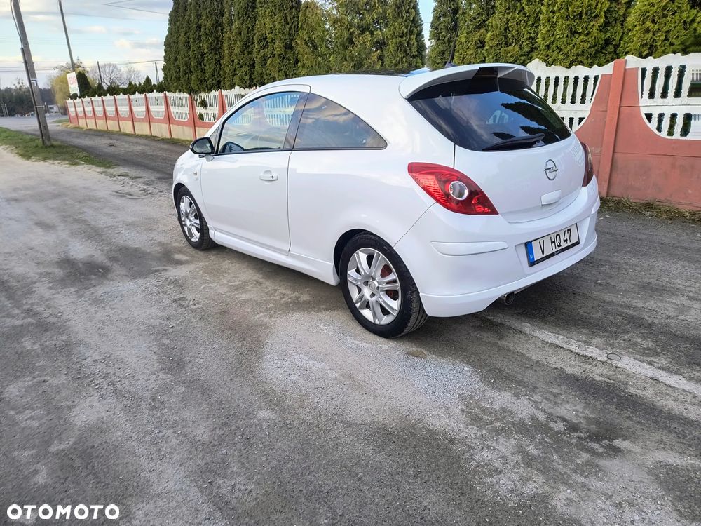 Opel Corsa 1.2 16V Limited Edition - 7